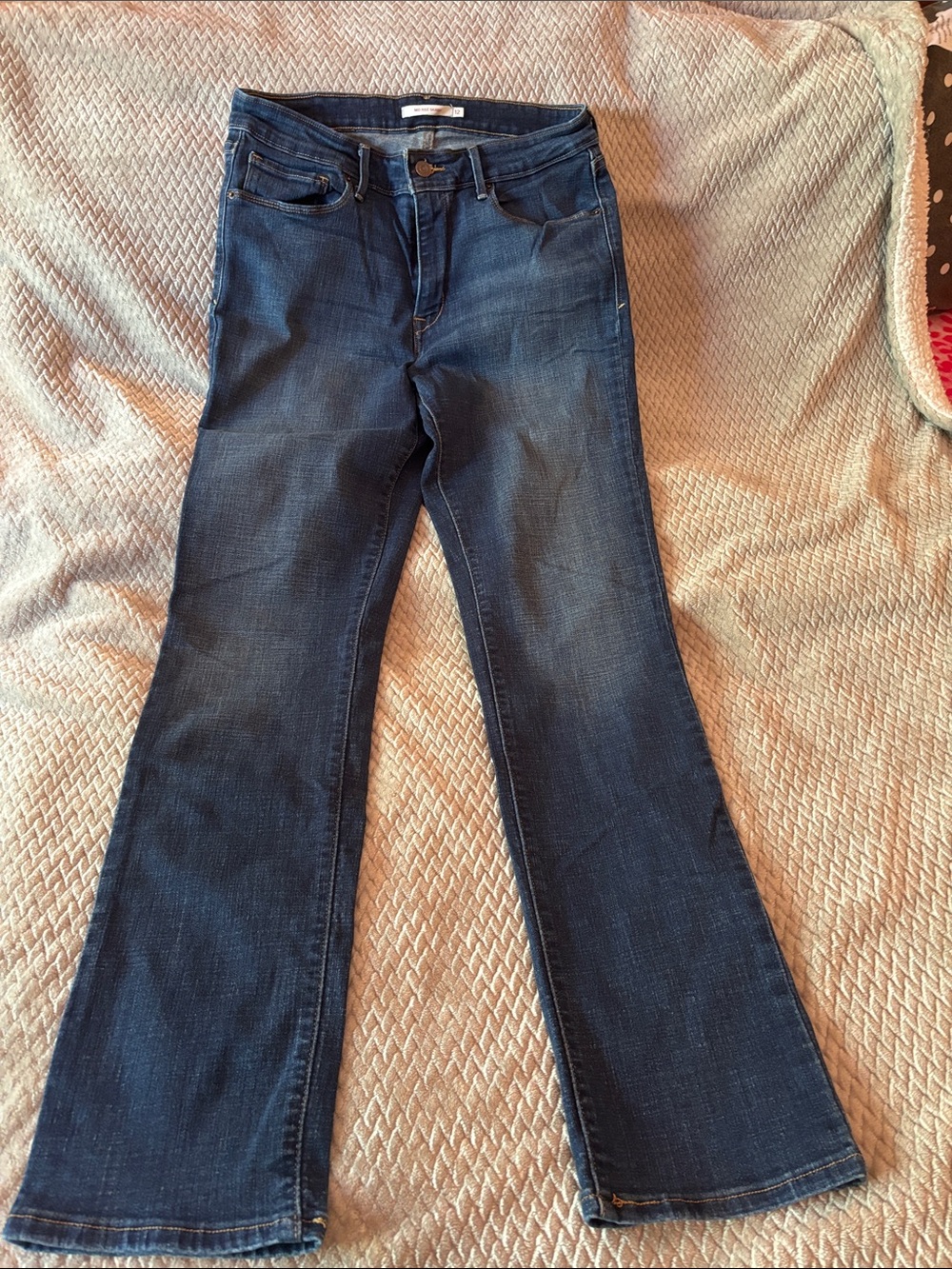 Levi's Dark Blue Mid Rise Skinny Jeans